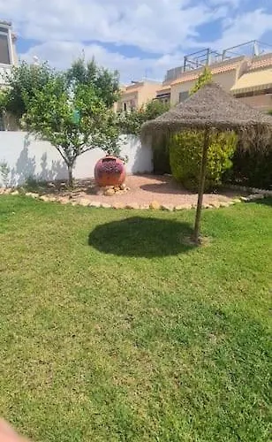 Avec Piscine * טורבייחה