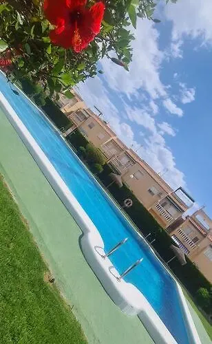 Avec Piscine Сasa de vacaciones *