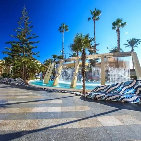 Avec Piscine Feriehus